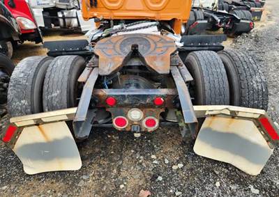 Meritor-Rockwell RS23160 Rear Axle Assembly for a 2017 Freightliner Cascadia 125
