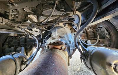 Meritor-Rockwell RS23161 Rear Axle Assembly for a 2007 Freightliner Columbia 112