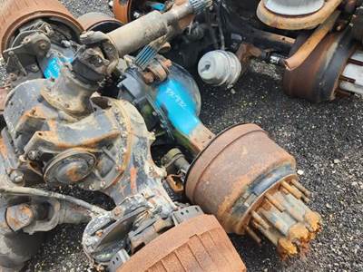 Meritor-Rockwell RS23161 Rear Axle Assembly for a 2019 Mack Anthem