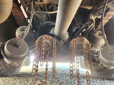 Meritor-Rockwell RS24160 Rear Axle Assembly for a 2000 Pierce Model Tilt Cab