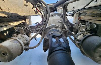 Meritor-Rockwell RT46-160 Rear Axle Assembly for a 2013 Freightliner 114SD