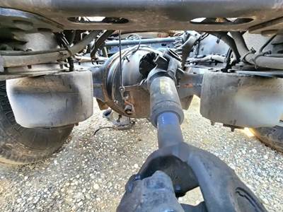 Detroit RT40-NFD Front Axle Housing for a 2022 Freightliner Cascadia 126