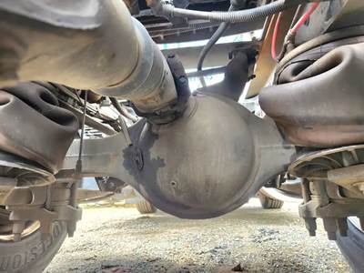 Meritor-Rockwell MD2014X Front Axle Housing for a 2012 International TranStar 8600