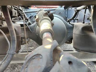 Meritor-Rockwell MD2014X Front Axle Housing for a 2014 Volvo VNL