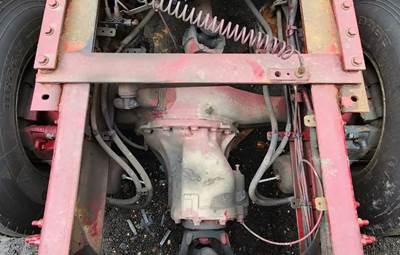 Axle Alliance RT40-4N Rear Axle Housing for a 2015 Freightliner Cascadia 125