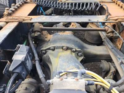 Axle Alliance RT40-4N Rear Axle Housing for a 2007 Freightliner ST120