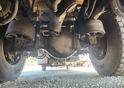 Dana DDH40 Rear Axle Housing for a 2025 Hino XL8