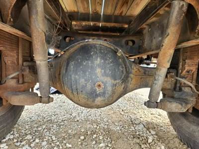 Dana F155S Rear Axle Housing for a 1987 International 1654