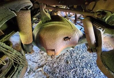 Dana R46-170DH Rear Axle Housing for a 2014 Peterbilt 389