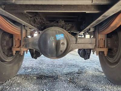 Dana S17-140 Rear Axle Housing for a 2023 Kenworth T280