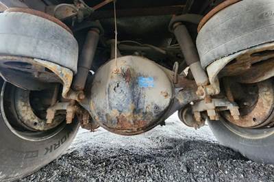 Dana S21-170D Rear Axle Housing for a 2016 Peterbilt 337