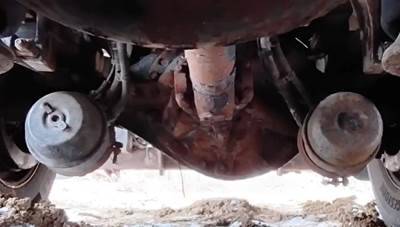 Dana S23-190 Rear Axle Housing for a 2012 Peterbilt 348