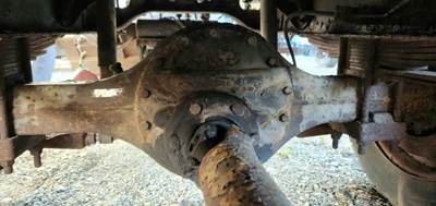 Dana F155S Rear Axle Housing for a 1990 International 4600