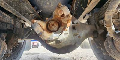 Dana P22060D Rear Axle Housing for a 2021 Kenworth T270