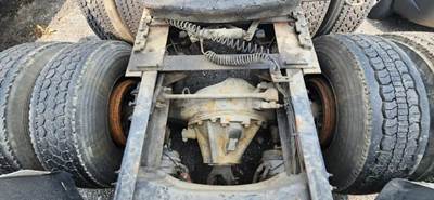 Dana S23-190 Rear Axle Housing for a 2016 Peterbilt 579