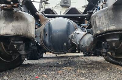 Detroit DA-RT-40.0-4S Rear Axle Housing for a 2022 Freightliner Cascadia 126