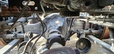 Detroit Rear Axle Housing for a 2019 Freightliner Cascadia 126