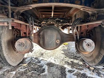 Detroit Rear Axle Housing for a 2018 Freightliner M2 106