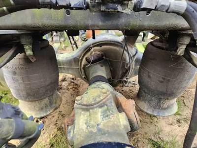 Detroit RT40-4N Rear Axle Housing for a 2016 Western Star 5700