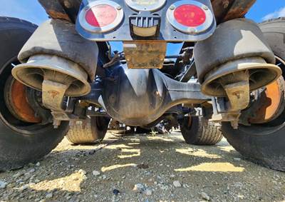 Detroit RT40-4N Rear Axle Housing for a 2019 Freightliner Cascadia 126