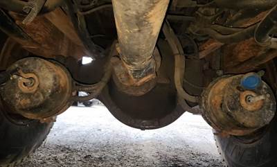 Eaton 16244 Rear Axle Housing for a 2003 International 2574