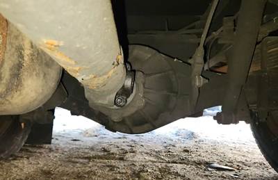 Isuzu G-73 Rear Axle Housing for a 2006 Isuzu NPR-HD