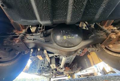 Isuzu G-73 Rear Axle Housing for a 2013 Isuzu Reach