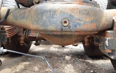 Mack C92 Rear Axle Housing for a 1978 Mack RD685S