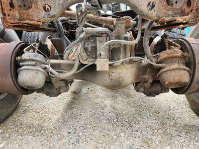Mack CRD203 Rear Axle Housing for a 2007 Mack MR690S