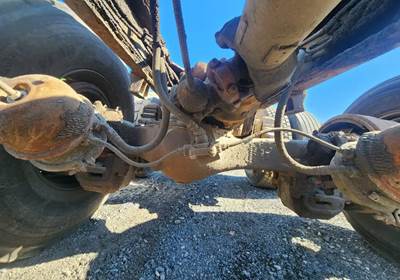 Mack CRD92 Rear Axle Housing for a 2007 Mack CV713 Granite