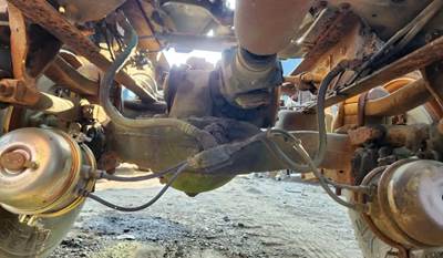 Mack CRD93 Rear Axle Housing for a 1997 Mack CH612