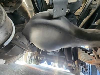 Mack CRD93 Rear Axle Housing for a 2008 Mack GU813