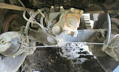 Mack CRDPC92 Rear Axle Housing for a 2003 Mack CV713 Granite