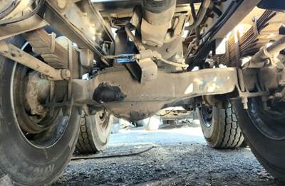 Mack Rear Axle Housing for a 1985 Mack RS686LST