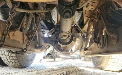 Meritor-Rockwell 20-145 Rear Axle Housing for a 2003 International 7500