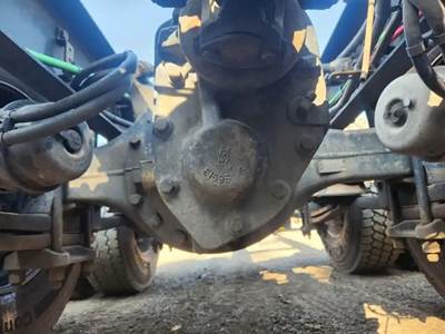 Meritor-Rockwell MD-2014X Rear Axle Housing for a 2016 Freightliner M2 112 Medium Duty