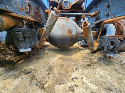 Meritor-Rockwell MR2014X3 Rear Axle Housing for a 2022 Kenworth T680