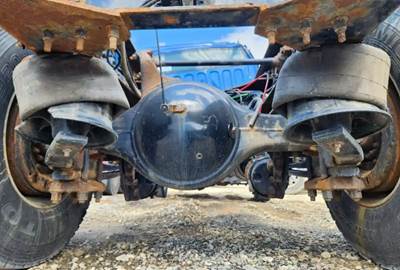 Meritor-Rockwell MS2114X Rear Axle Housing for a 2019 Freightliner M2 106