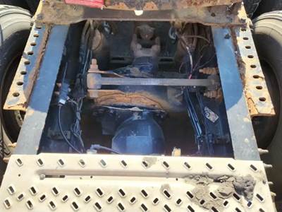 Meritor-Rockwell MT40-14X Rear Axle Housing for a 2015 Mack CXU613