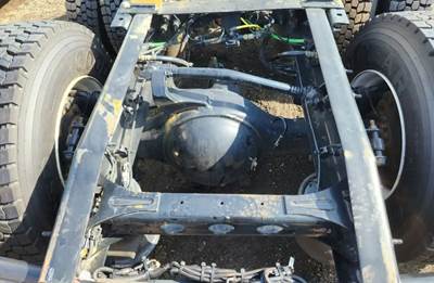 Meritor-Rockwell MT40-14X Rear Axle Housing for a 2023 International LT625