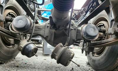 Meritor-Rockwell MT40-14X Rear Axle Housing for a 2015 International PROSTAR