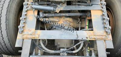 Meritor-Rockwell MT40-14X Rear Axle Housing for a 2012 International PROSTAR