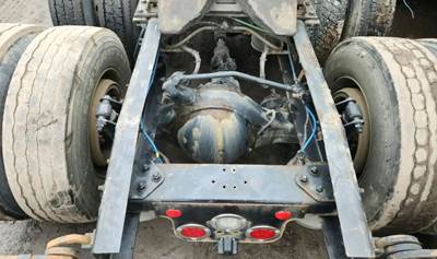 Meritor-Rockwell MT40-14X Rear Axle Housing for a 2020 Freightliner Cascadia 126