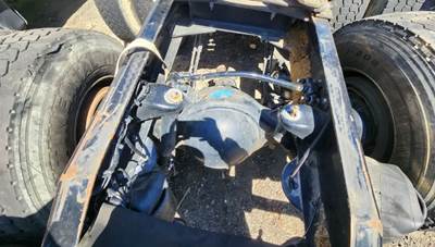 Meritor-Rockwell MT40-14X Rear Axle Housing for a 2020 Peterbilt 567