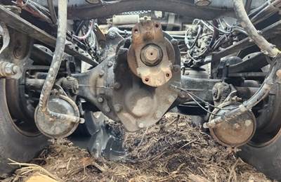 Meritor-Rockwell MT40-14X Rear Axle Housing for a 2020 Mack Anthem