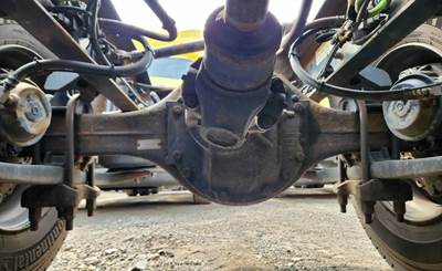 Meritor-Rockwell MT40-14X Rear Axle Housing for a 2020 International RH613