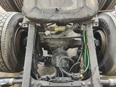 Meritor-Rockwell MT40-14X Rear Axle Housing for a 2020 Freightliner Cascadia 126