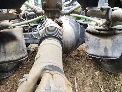 Meritor-Rockwell MT40-14X Rear Axle Housing for a 2022 International LT625