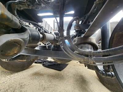 Meritor-Rockwell MT40-14X Rear Axle Housing for a 2024 Kenworth T680