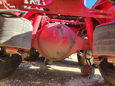 Meritor-Rockwell MT40-14X Rear Axle Housing for a 2024 Peterbilt 579